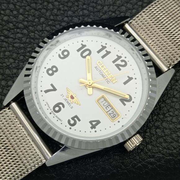 Vintage 1970 Citizen Automatic Mens Silver Watch W/daydate & Gold accents - Picture 5 of 7